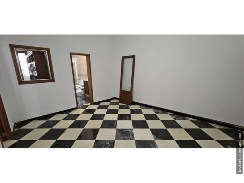 Semi-detached house for sale on Calle d'En Miquel Amer — photo 5