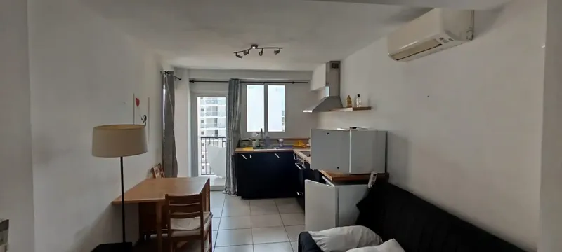 Bright 56 m² apartment, ready to move into, on a high floor with magnificent open views and sea views — photo 1