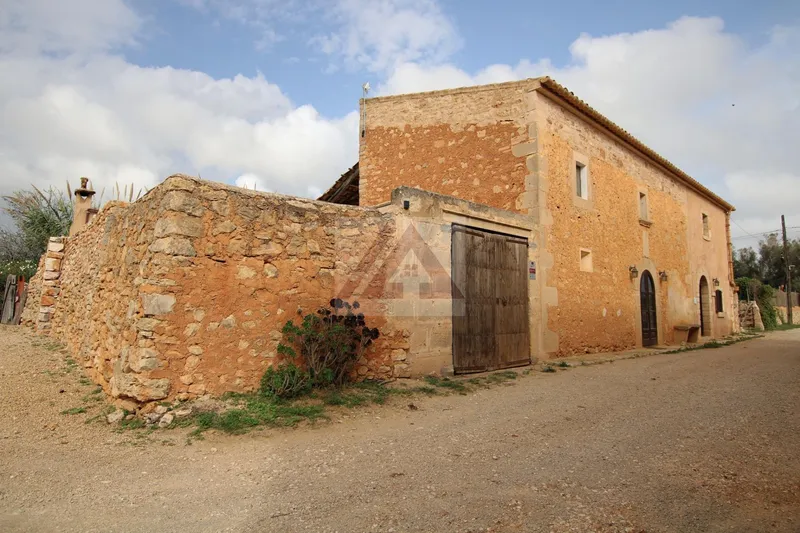 Country house for rent in Santanyí — photo 9