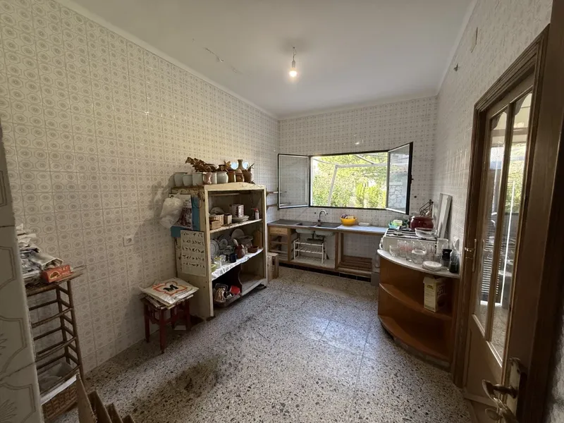 Village house to renovate — photo 12