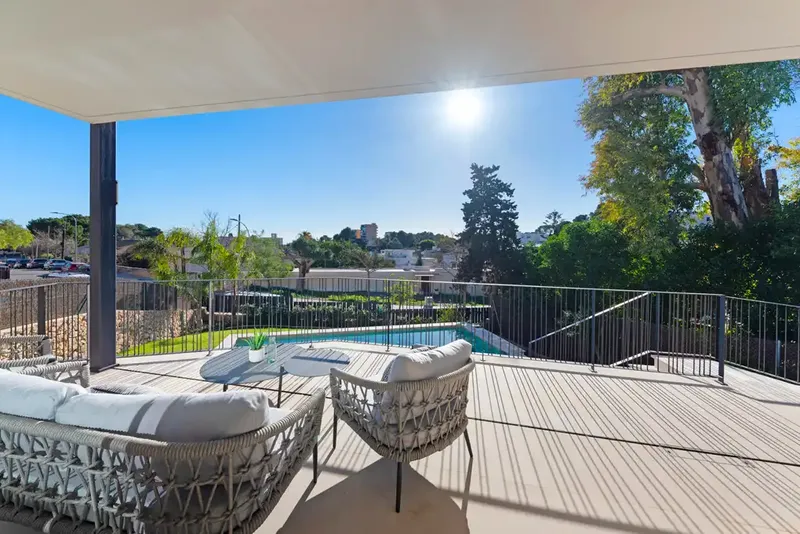 Chalet de obra nueva con terraza en venta en Carrer de Francesc Vidal i Sureda 111 — photo 6