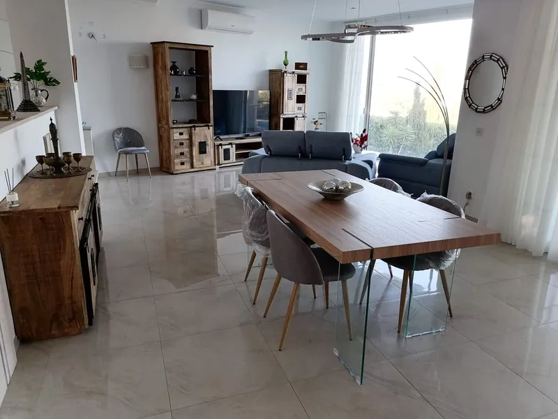 Modern villa in a prime location in Santa Ponsa with breathtaking panoramic sea views — photo 5