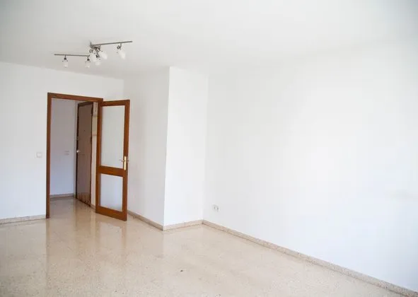 Flat / apartment in Calle Ricard Ankerman, Foners, Palma de Mallorca — photo 1