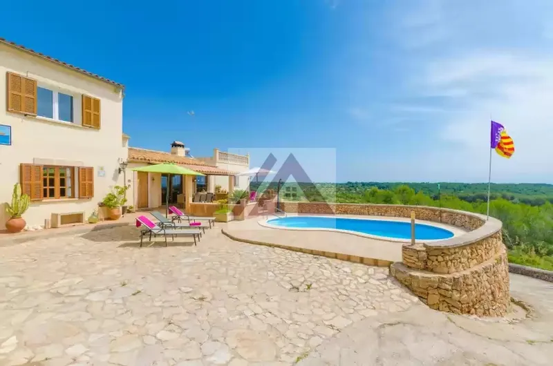 Country house for sale in Portocolom — photo 3