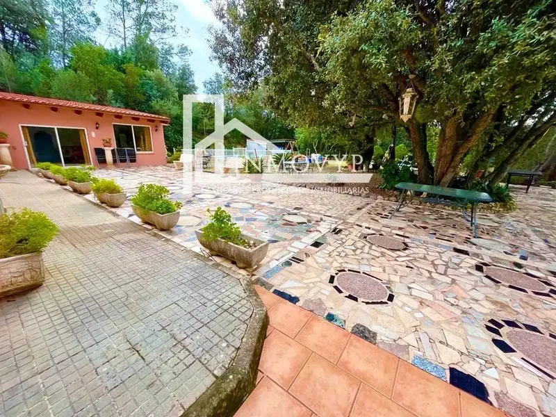 Rustic finca in Campanet, plot of 15,000 m², with a main house distributed as follows: — photo 2