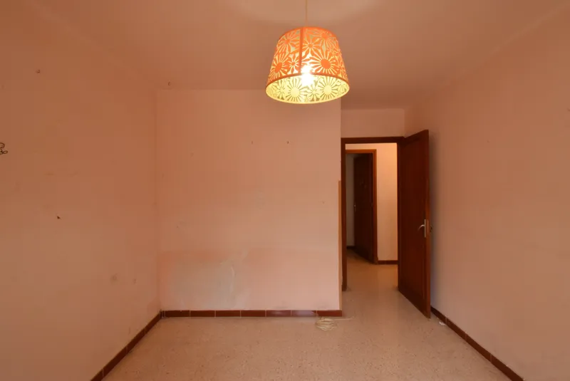 Spacious and bright apartment to renovate in the heart of Sóller — photo 5