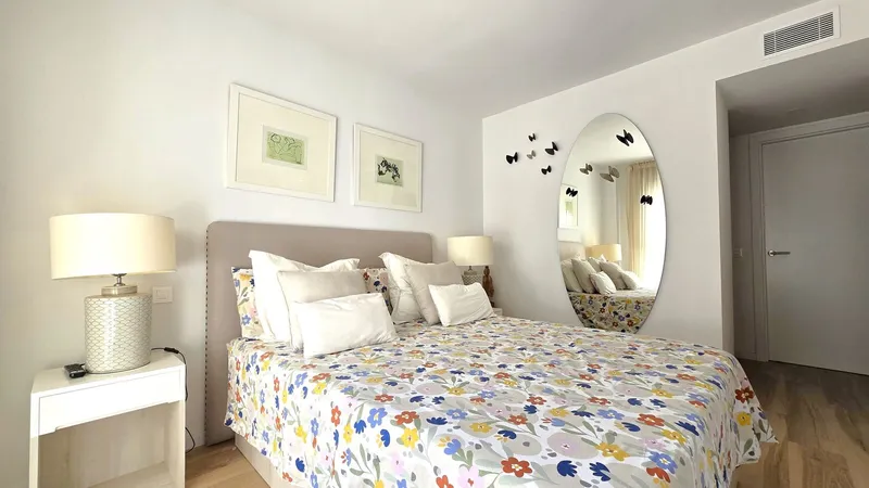 VE-JHRE069 – Elegant Newly Built 3-Bedroom Apartment with Terrace, Parking, Storage Room, Communal Pool & Gym — photo 7