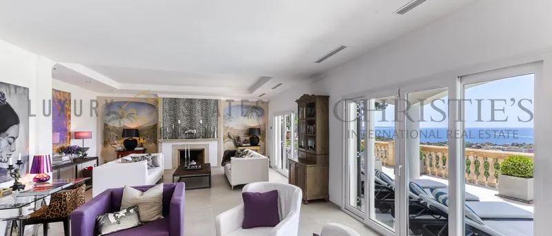 Renovated villa in Costa den Blanes with fantastic sea views above Puerto Portals — photo 3
