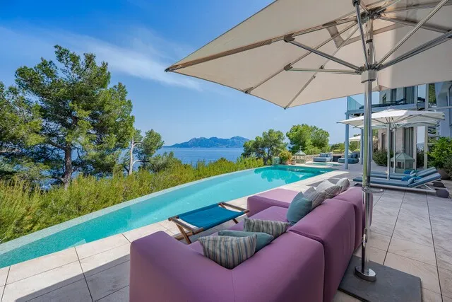 Exceptional villa with access to the sea for sale in Formentor, North Mallorca — photo 4