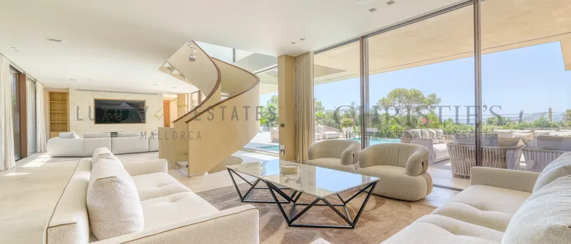 Luxury newly built Villa with sea views in Portals Nous — photo 5