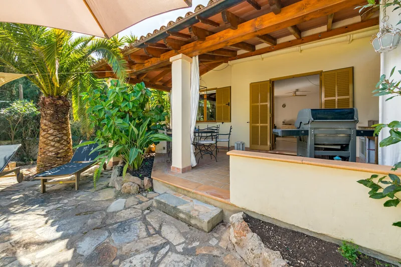 Detached house for sale in Sa Ràpita – Mediterranean garden, private pool and lots of privacy — photo 1