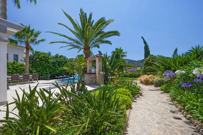 Mediterranean villa with holiday license and sea views in Port d’Andratx — photo 9