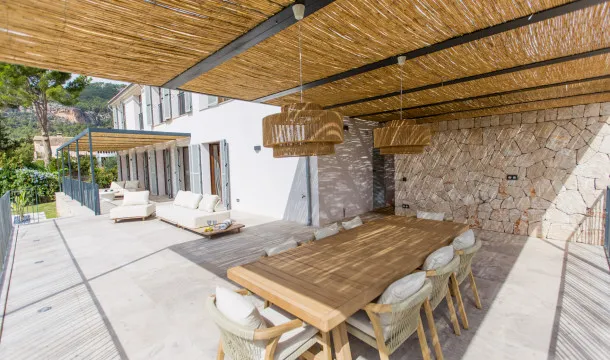 Rustic country house with contemporary design and Mediterranean flair in Capdella — photo 10