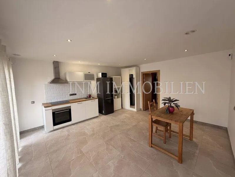 60m² apartment with 2 rooms, bathroom and air conditioning for rent — photo 3