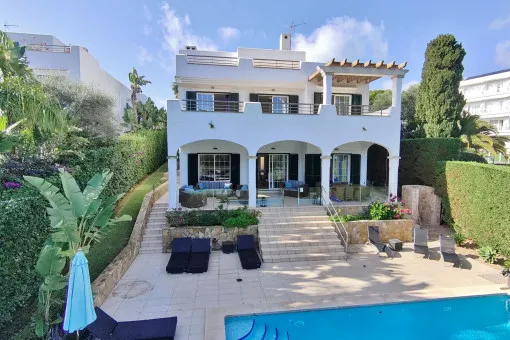 Cala d'Or, exclusive beachfront villa with holiday rental license near Cala Gran — photo 2