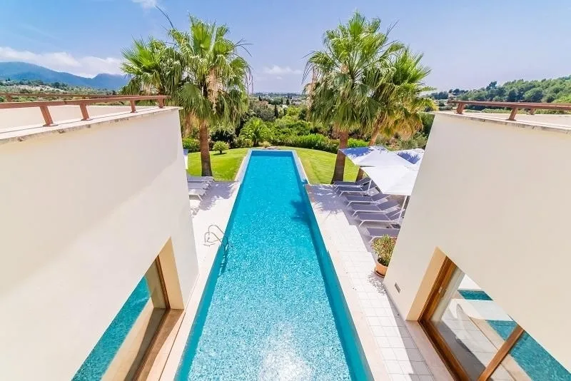 Unique estate property with guesthouse close to the beach and terrific sea view — photo 5