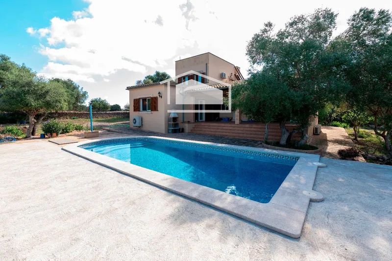Rustic finca with pool and privacy between Campos and Santanyí — photo 9