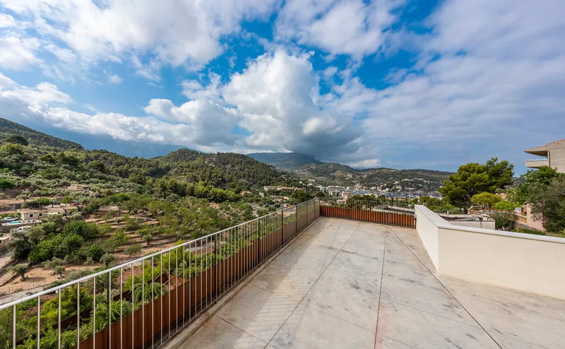 Modern villa with lift in Puerto de Sóller — photo 8