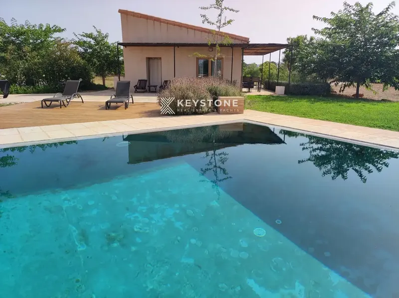 Available from October 1st - Cozy independent guest house in an exclusive rustic estate in Binissalem — photo 1