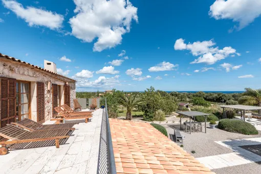 Cales de Mallorca, stately and luxurious country finca with breathtaking sea views and holiday rental license in S'Espinagar — photo 10