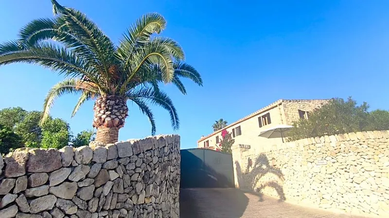 Estate for sale in Poligono 1 Nn — photo 1