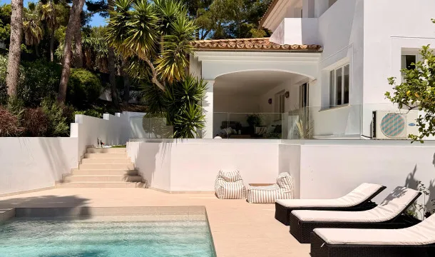 Mediterranean living in an elegant renovated villa in Santa Ponsa — photo 10