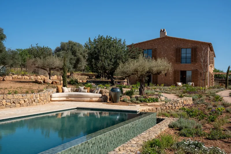 Elegant country residence with panoramic views in Alaró — photo 2