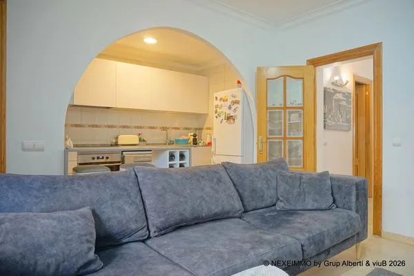 Apartment on CL Antoni Pons, Camp d'En Serralta — photo 3