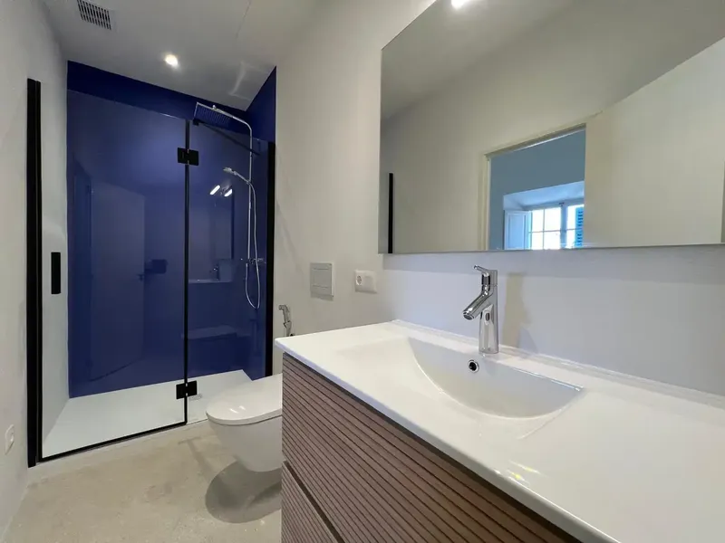 Recently renovated ground floor house in the historic center of Felanitx. It has a tourist vacation license for 9 people. — photo 12