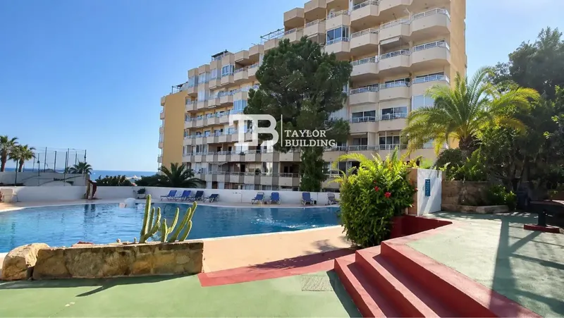 Taylor Building Real Estate presents exclusively this studio in one of the most attractive areas of Illetas, Calvià, with beautiful sea views — photo 6