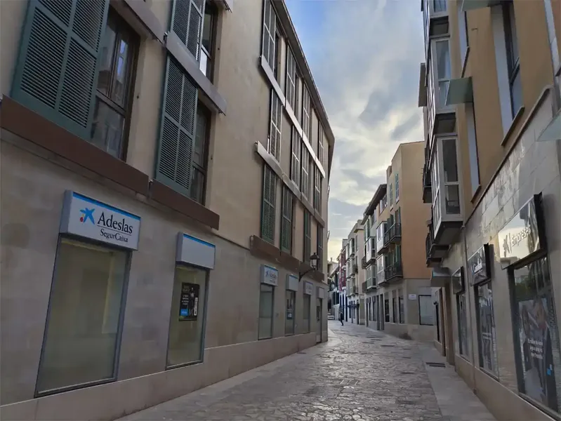 Moderno y coqueto estudio de reciente construcción en el centro de Palma de Mallorca, muy bien comunicado, en Sa Gerreria muy cerca de los J — photo 12