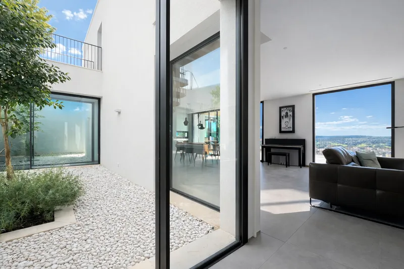 Modern villa with panoramic sea views and guest house in Santa Ponsa Mas — photo 6