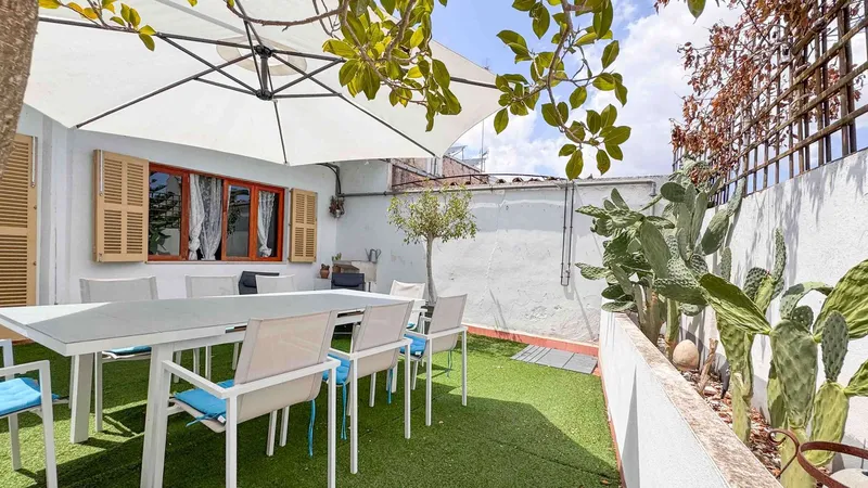 166m² apartment with 4 rooms, 2 bathrooms and terrace for sale — photo 1