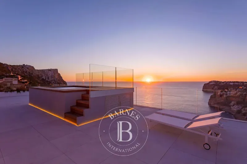 Luxury Villa with Private Pool and Panoramic Sea Views in Port d'Andratx — photo 3