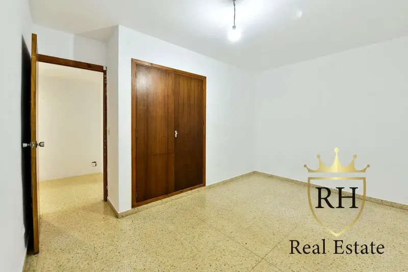 Discover this excellent opportunity in the Plaza de Toros area! — photo 9