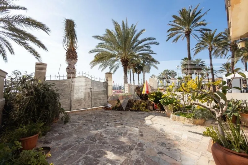 Portixol l Renovation property in first sea line — photo 10
