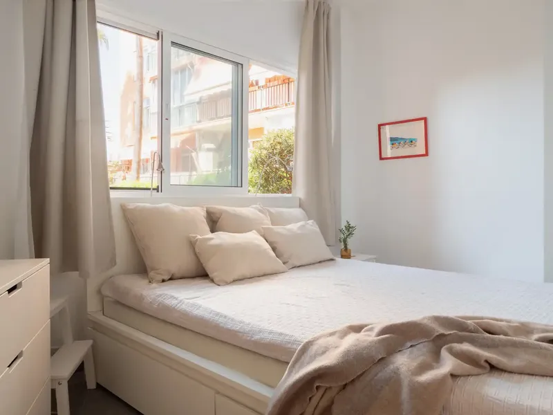 I present for sale this pleasant apartment located in Cala Major, one of the most appreciated areas of the coast of Palma de Mallorca, wit — photo 7