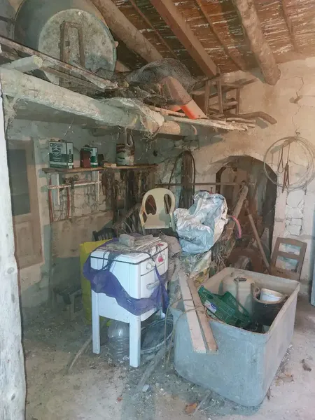Plot with registered rustic house for sale in Montuïri with an area of about 2000m2 of land and an old house with a total built area — photo 3