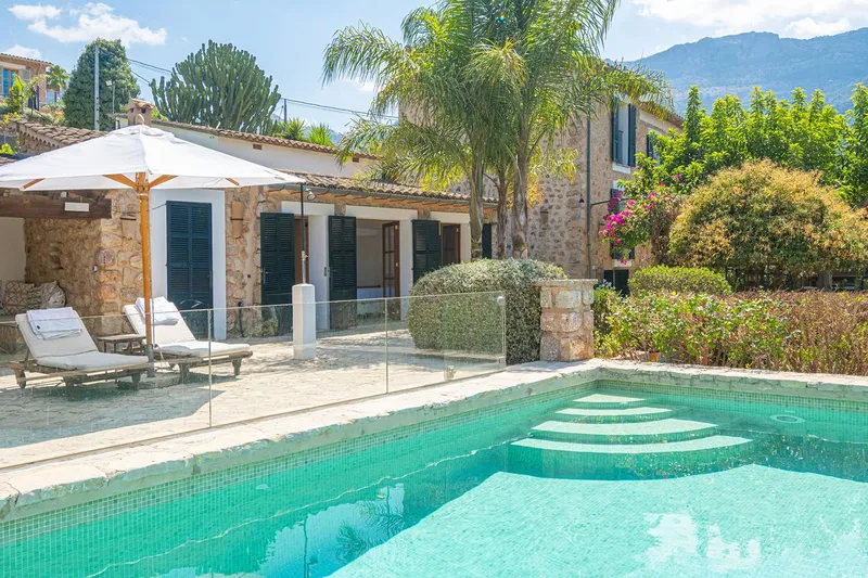 Country House for Sale in Sóller with Stunning Panoramic Views over the Sóller Valley and the Tramuntana Mountains — photo 1