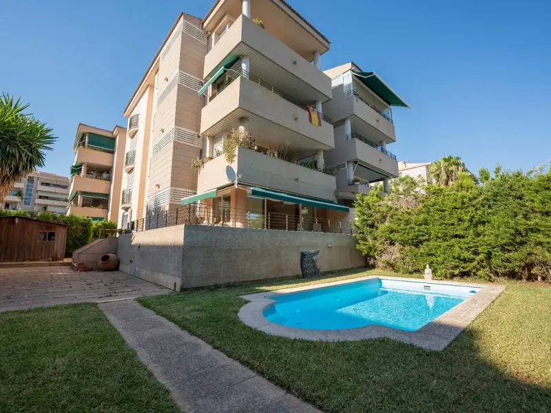 Exclusive renovated ground floor with garden and private pool in Son Caliu – Palmanova — photo 1