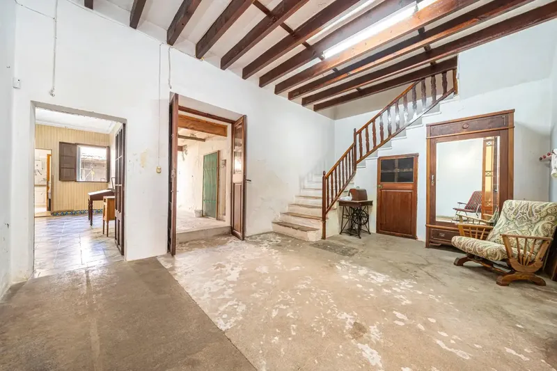 Urban house located on the main street of Campos, in one of the most consolidated areas of the urban center, managed by GestPropiedad — photo 1