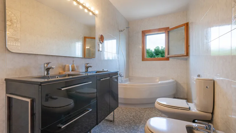Finca in Son Sardina with vacation rental license and own avocado plantation — photo 9