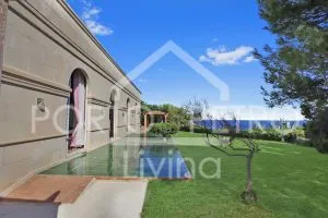 Ref. PRO158 – Palladio style villa in 1st sea line of Porto Petro — photo 1