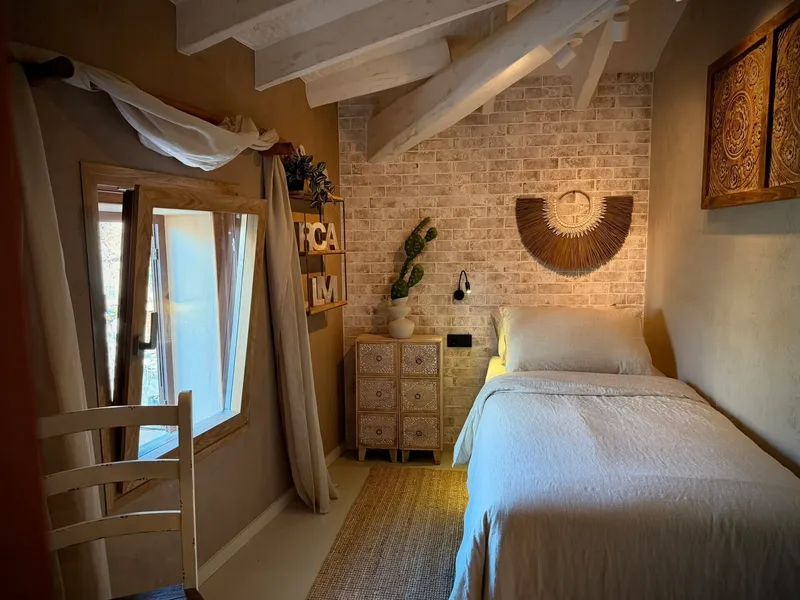 Exclusive designer apartment on the 1st floor at Llucmajor market square — photo 9