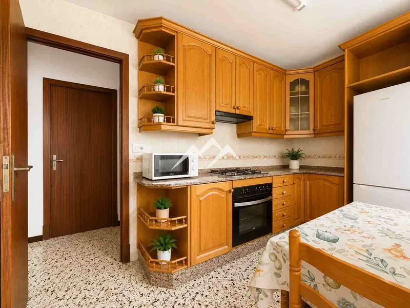 4-bedroom apartment in Molinar — photo 10