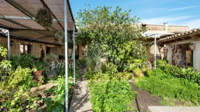 House on Arquitecte Guillem Fortez street, no. 29 — photo 5