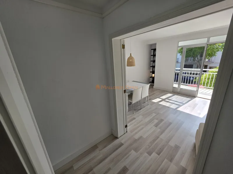 First floor with open ceiling and private terrace – Avenida Sa Fonera, Porto Cristo — photo 12