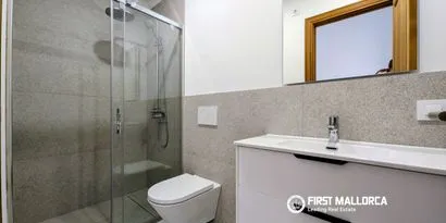 Inmobiliaria picture 0 Ref. No. 83629 — photo 9