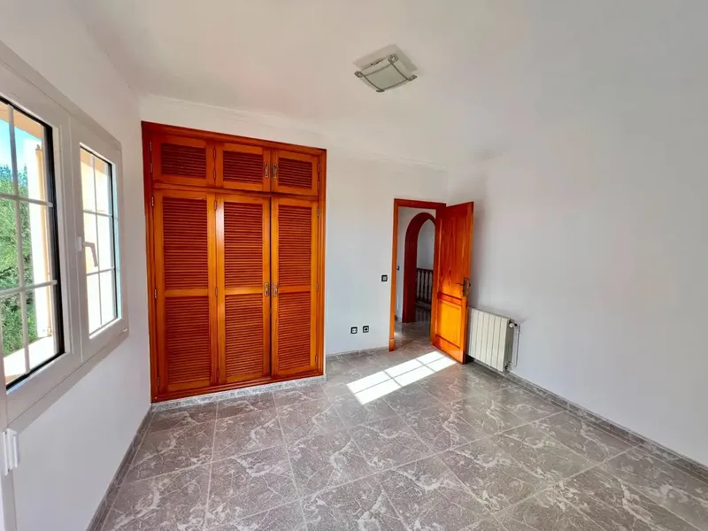 Magnificent villa with pool and garage in Portocolom: long-term rental. — photo 7