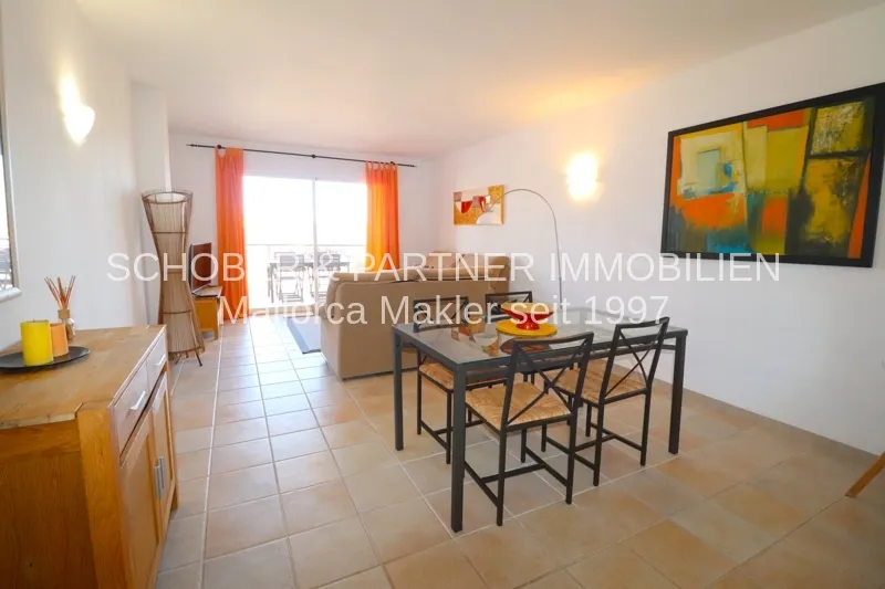 Modern apartment with 2 bedrooms and sea views — photo 4